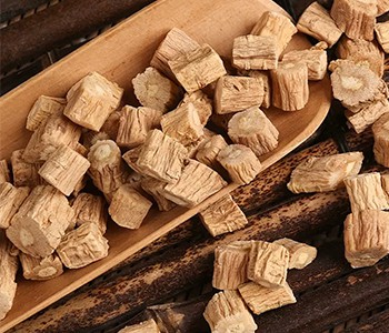 Лесно ли сте раздразнителни през пролетта? Яжте малко пуерарин на прах